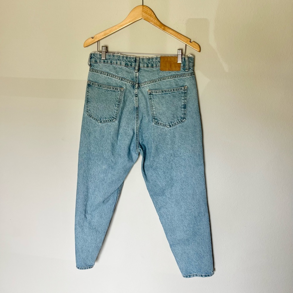 Zara High Rise Mom Fit Ankle Denim Jeans - Picture 7 of 13